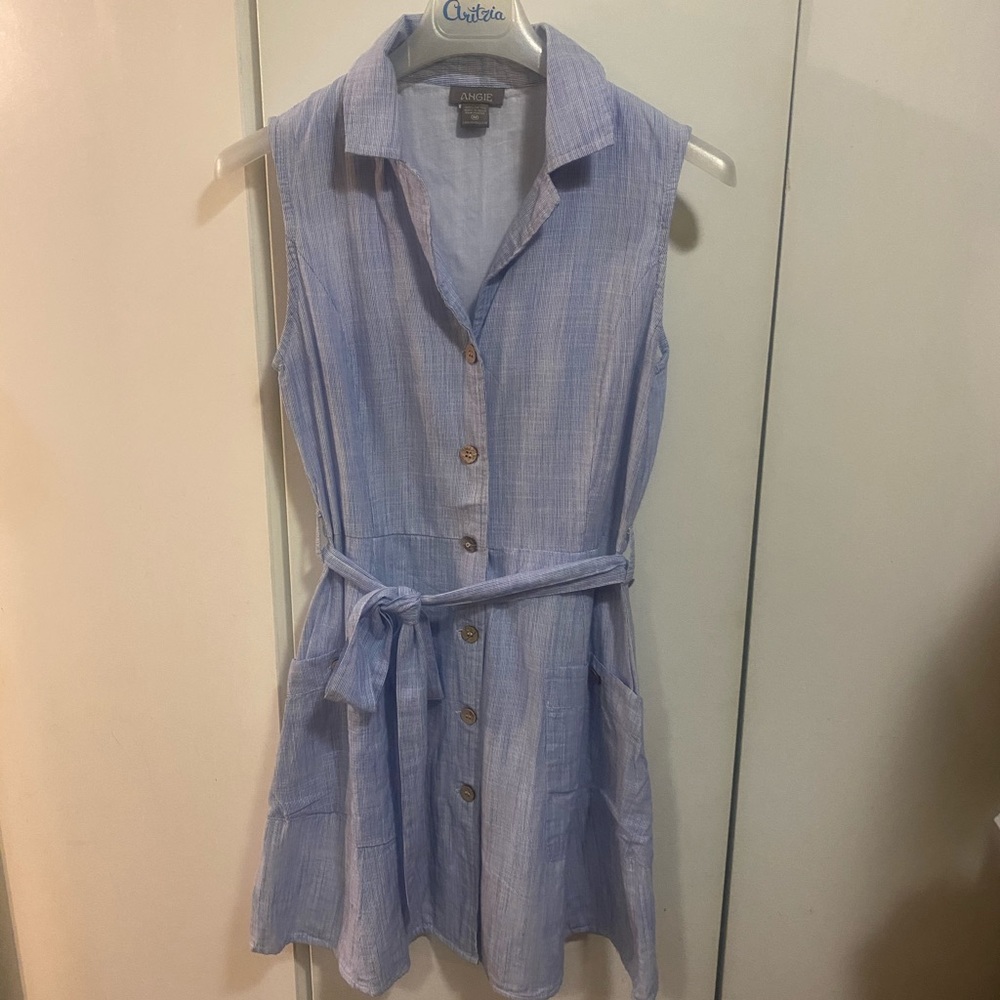 A-line dress w/ belt